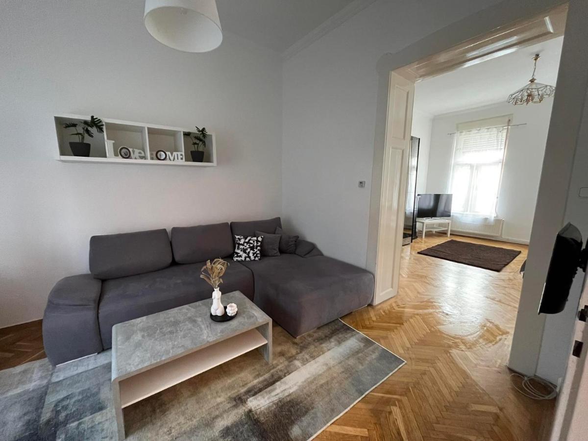 Szeged Apartman Dış mekan fotoğraf